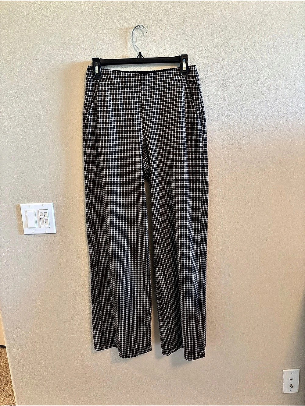 Max Studio Checkered Wide Leg Pants in Black & White Size Small
